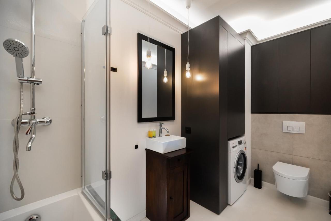 Wola Artistic Designer Apartment Warszawa Eksteriør billede